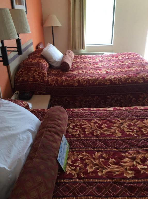 Days Inn By Wyndham Senatobia Εξωτερικό φωτογραφία